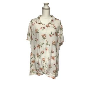 Torrid Blouse Top Size 5 (5X) Ivory Floral Twist Front Crepe Button #11773230